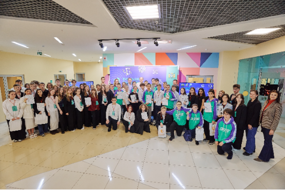 Школьники Сургутского района завоевали награды на региональном этапе конкурса &laquo;Большие вызовы&raquo;