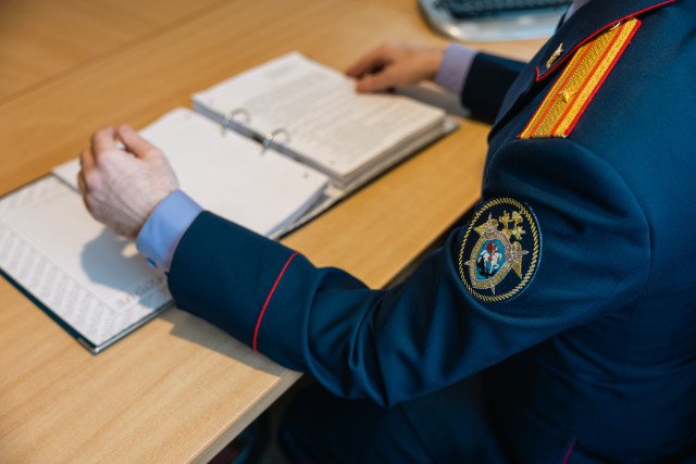 Рабочий сорвался с высоты и разбился насмерть в Сургуте Рабочий сорвался с высоты и разбился насмерть в Сургуте