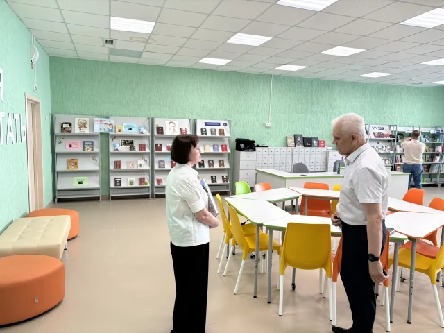 В Белом Яре открылся инновационный образовательный центр на 1100 мест
