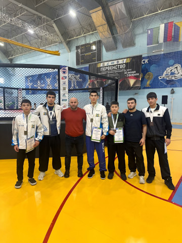 Спортсмены Сургутского района стали призерами на первенстве Югры по смешанным единоборствам Спортсмены Сургутского района стали призерами на первенстве Югры по смешанным единоборствам