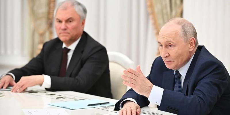 Владимир Путин: &laquo;Единая Россия&raquo; упрочила свое лидерство