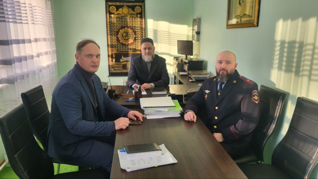 В Сургутском районе обсудили вопросы профилактики экстремизма и укрепления межнационального согласия
