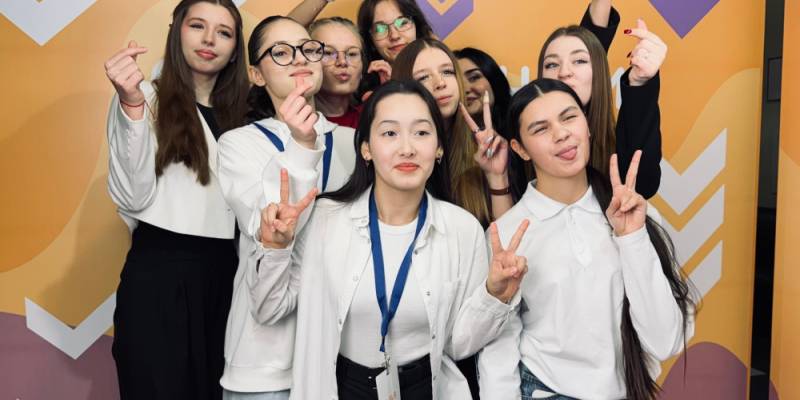 Более 5000 подростков ежемесячно посещают молодежные центры Сургутского района