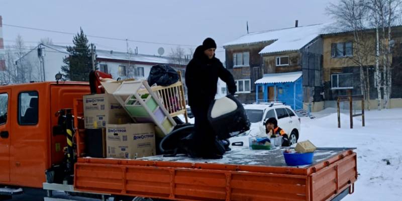 Жители Лянтора собирают одежду и обувь для пострадавших от пожара земляков