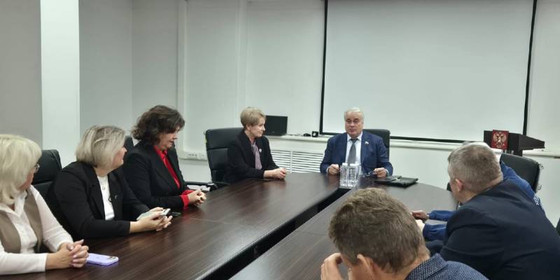 Павел Завальный провел встречу с представителями активной общественности Федоровского