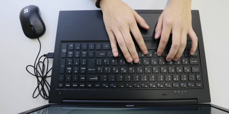 Жители Сургутского района за год перевели мошенникам более 108 миллионов рублей