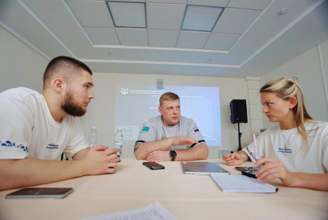 Специалисты по работе с молодежью Сургутского района приняли участие в окружном форуме «МосТы» Специалисты по работе с молодежью Сургутского района приняли участие в окружном форуме «МосТы»