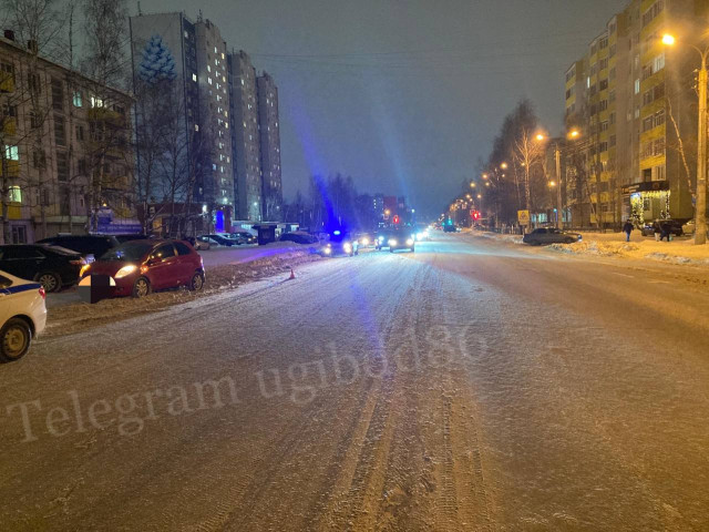 В Нижневартовске сбили 7-летнего мальчика, выбежавшего на дорогу