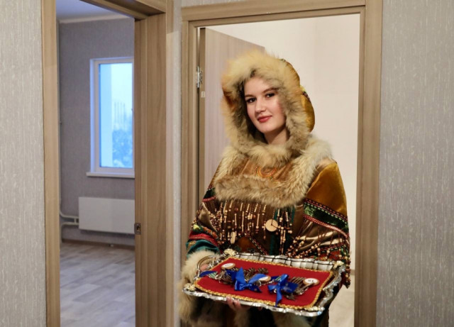 В Лянторе вручили ключи от квартир участникам программы переселения