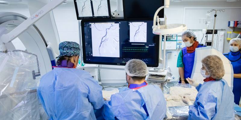 Почти миллиард на ОМС: современная медицинская помощь станет доступнее в ХМАО