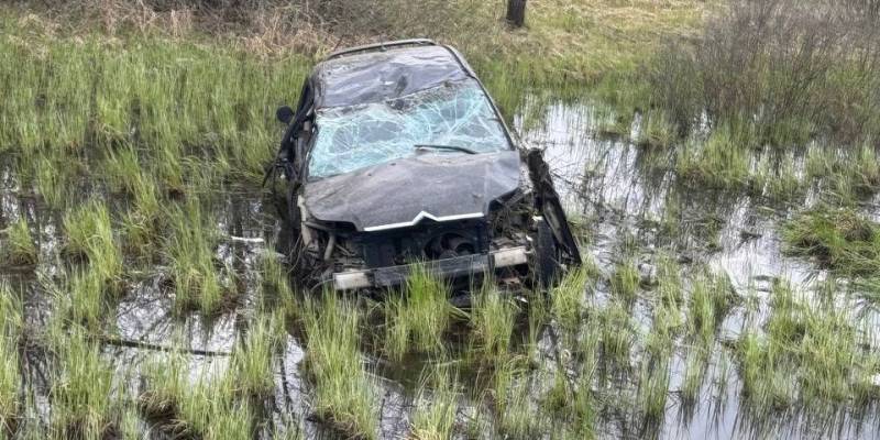 Двое жителей Сургута погибли в ДТП в Тюменской области