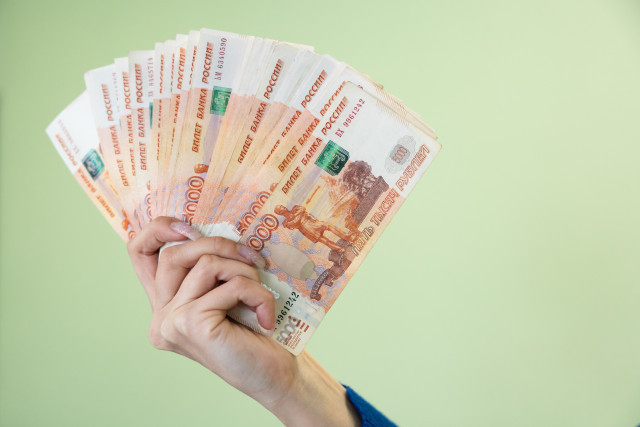 В ХМАО расширят список профессий c полной северной надбавкой