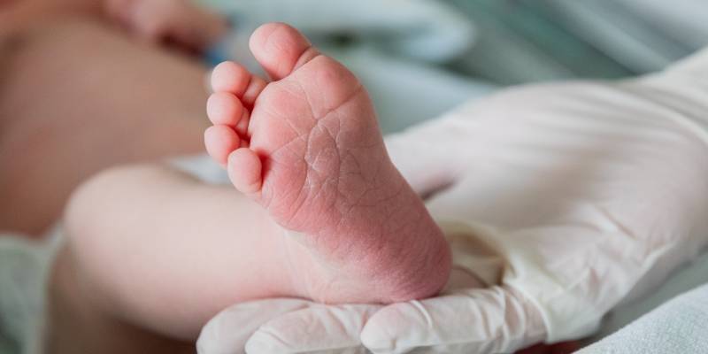 За год врачи выходили более 2000 детей с патологиями в Сургуте