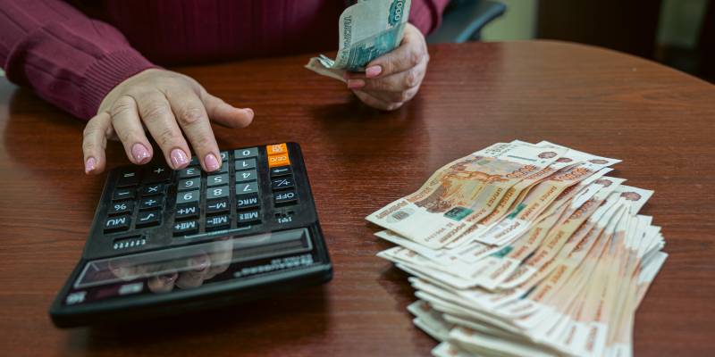 Глава СК Бастрыкин взял на контроль дело вартовчанки, которой два месяца не платили зарплату