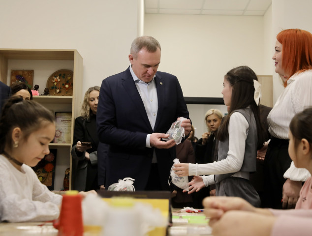 Губернатор ХМАО предложил использовать новый КДЦ в Солнечном как образец для других муниципалитетов