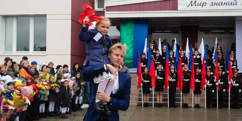 Сургутский район готов к учебному году: сколько первоклассников сядут за парты 1 сентября