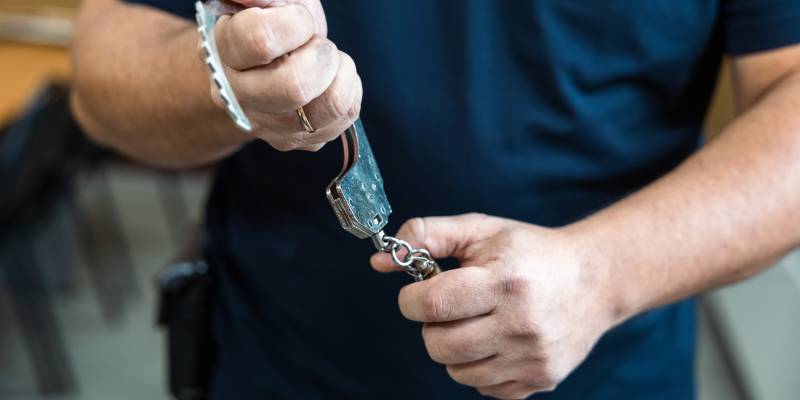 Убийцу и насильника девочек, скрывавшегося от правосудия четверть века, будут судить в ХМАО