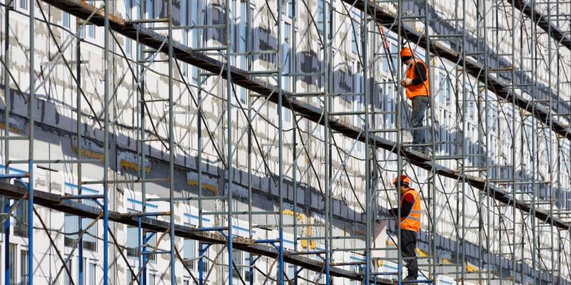 В четырех поселениях Сургутского района капитально отремонтируют дома