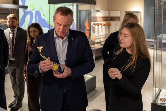 Губернатор ХМАО открыл новый музей в Сургутском районе