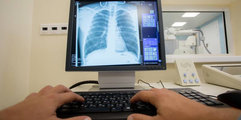 У ребенка из ХМАО подозревали пневмонию, а у него нашли рак