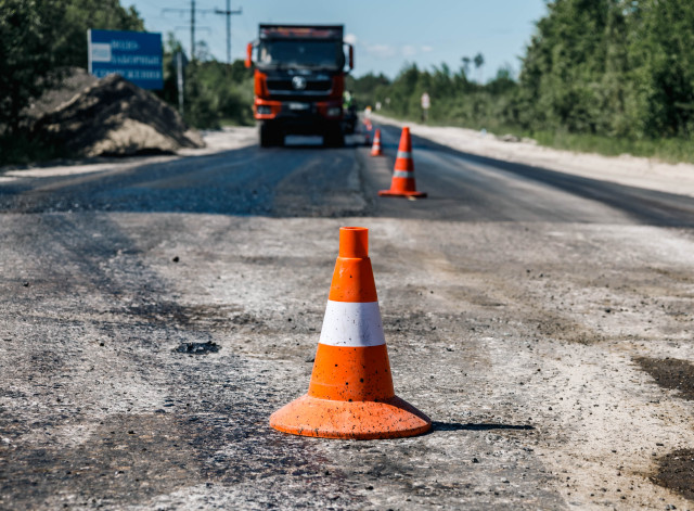 В ХМАО отремонтируют мост на границе с Томской областью