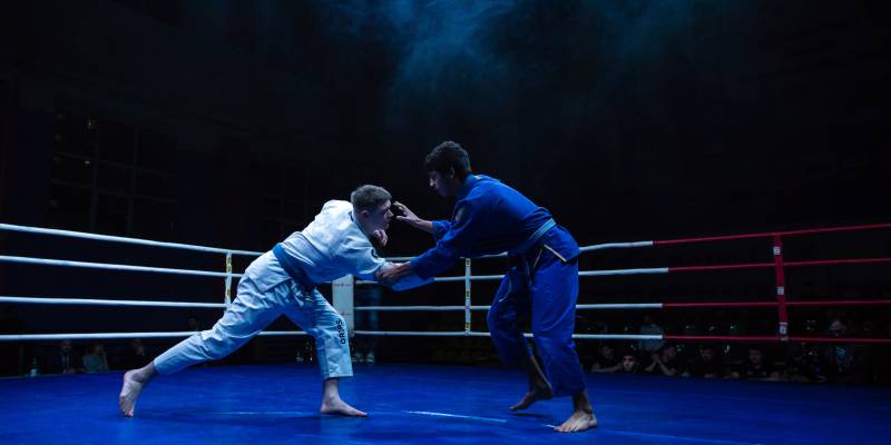 Олимпийский чемпион Храмцов открыл Академию единоборств в Нижневартовске