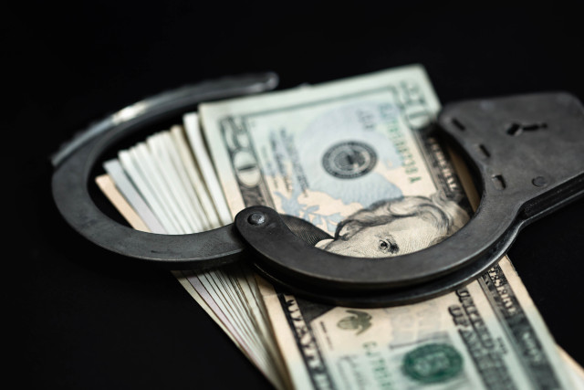 Коррупция тревожит россиян меньше, чем политика и здравоохранение