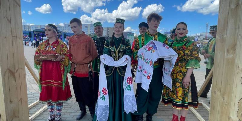 В Сургуте прошел Международный Сабантуй. ФОТО