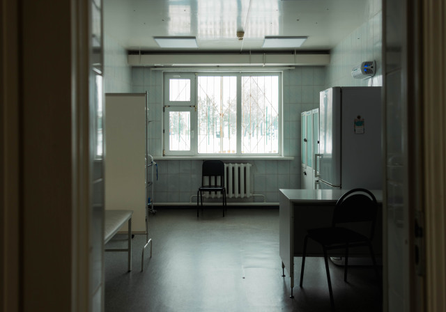 Жительница ХМАО разучилась дышать и глотать из-за редкой болезни