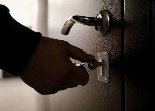 Юрист из Сургута объяснила, как не остаться без жилья и денег после покупки квартиры у бабушки