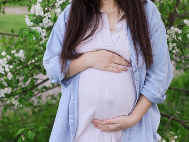 В ХМАО женщина после четырех выкидышей смогла родить благодаря чудесам науки