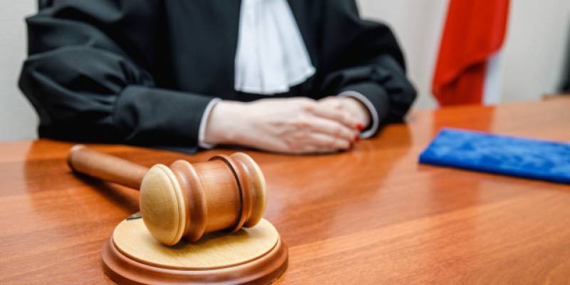 В ХМАО спустя 11 лет осудили двух братьев, грабивших магазины
