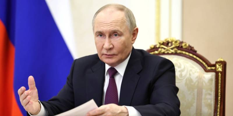 Президент РФ Владимир Путин наградил двух бойцов СВО из ХМАО Президент РФ Владимир Путин наградил двух бойцов СВО из ХМАО