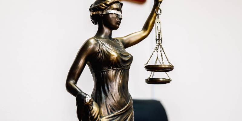 В ХМАО боец СВО через суд оспорил отказ в региональных выплатах