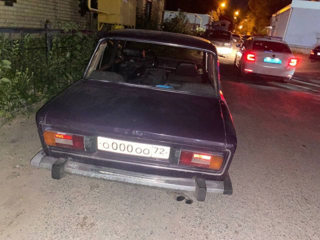 Уроженец ХМАО устроил гонки в Тюмени на автомобиле с «нулевыми» номерами