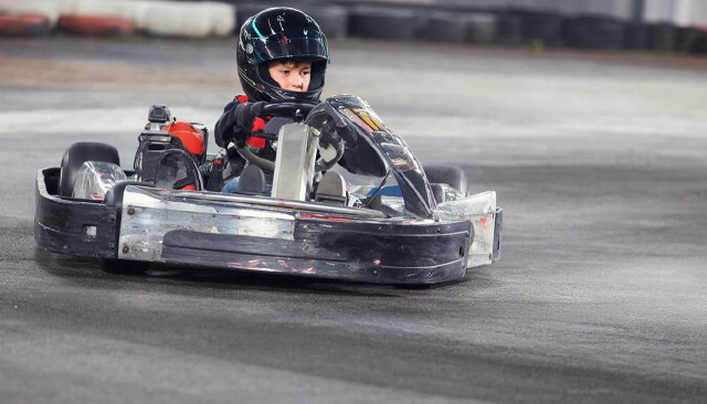 Прокуратура потребовала временно закрыть картинг в Сургуте, где ребенок едва не откусил себе язык