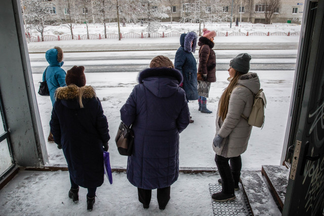 В Сургуте за полгода поймали несколько десятков тысяч безбилетников в автобусах