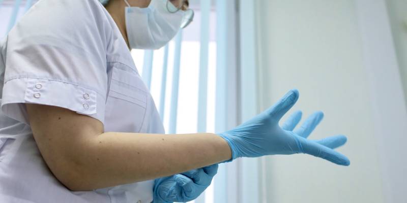 Пожелтевшие глаза стали симптомом рака у жительницы Сургута