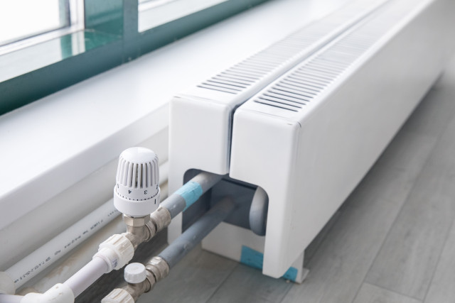 В ХМАО назвали дату, не позднее которой закончится отопительный сезон