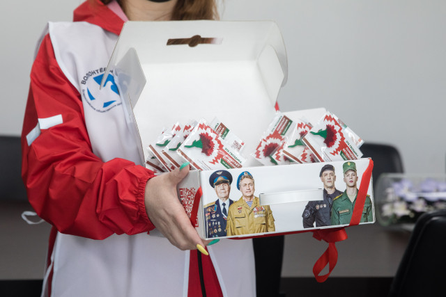 Жители Сургутского района присоединятся к акции «Красная гвоздика» Жители Сургутского района присоединятся к акции «Красная гвоздика»