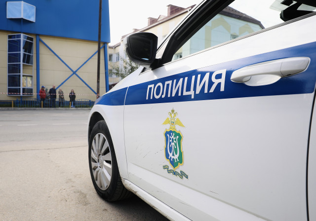 Жителя Тюменской области с 10 килограммами наркотиков перехватила полиция на трассе в ХМАО