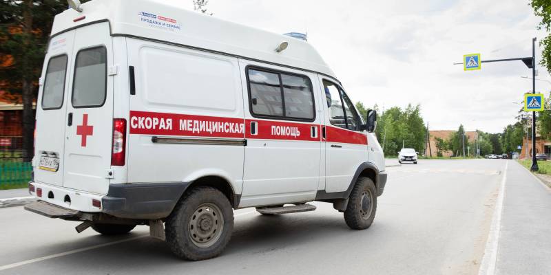 В Нефтеюганске мужчина принял роды у жены, пока ждал скорую
