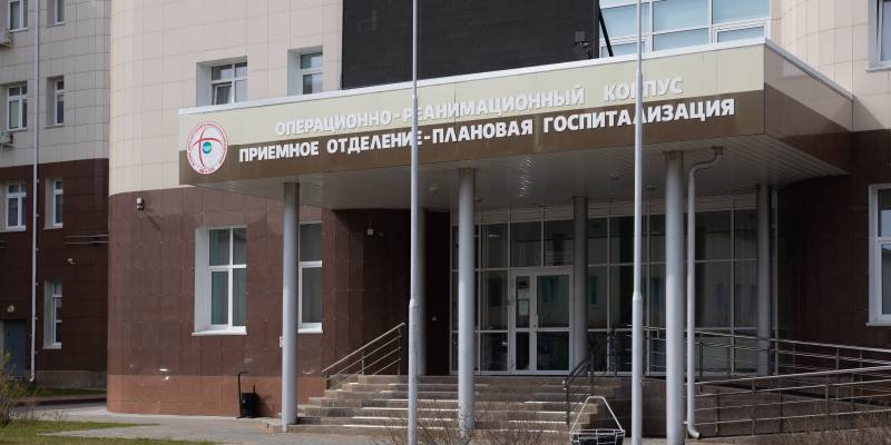 Хирурги спасли пациента с разрывом сердца из ХМАО