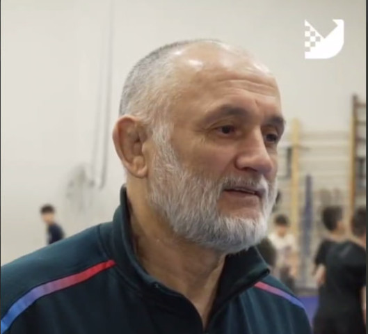 Тренер из Сургутского района получил благодарность от министра спорта РФ