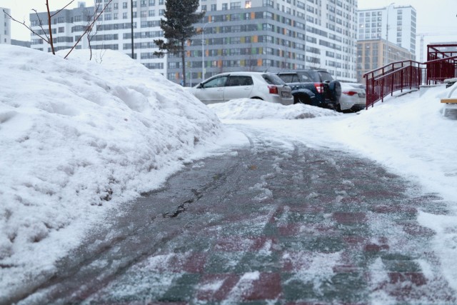 Из-за гололеда в травмцентре Сургута нет отбоя от пациентов Из-за гололеда в травмцентре Сургута нет отбоя от пациентов