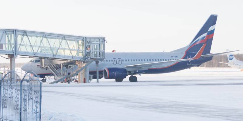 У направлявшегося в Ханты-Мансийск самолета над Минводами отказал генератор