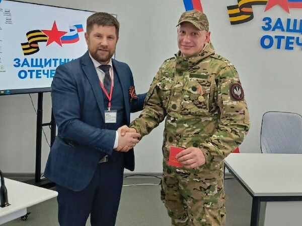 Серб подписал в ХМАО контракт, вернулся из зоны СВО и получил российское гражданство Серб подписал в ХМАО контракт, вернулся из зоны СВО и получил российское гражданство