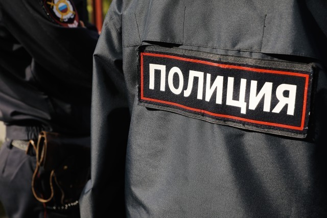 В Сургуте силовики устроили облаву в кафе и задержали 23 мигранта