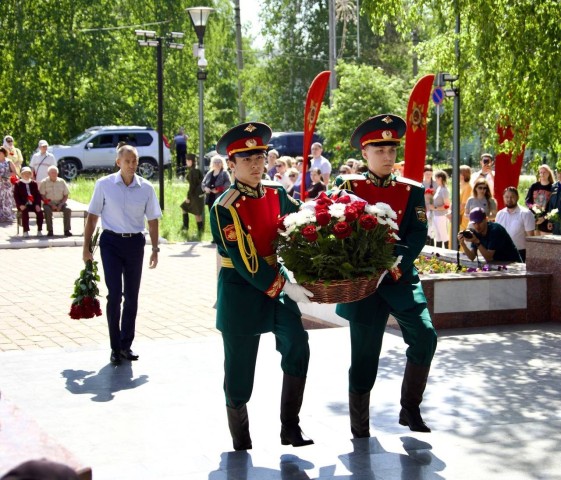 Андрей Трубецкой почтил память воинов ВОВ Андрей Трубецкой почтил память воинов ВОВ
