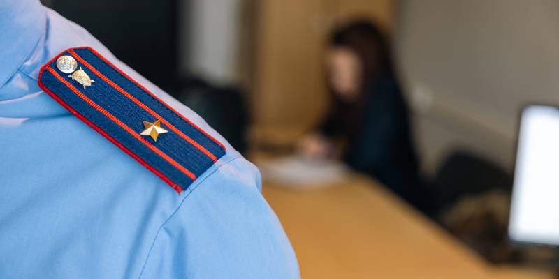 В ХМАО поймали двух подростков, которые пытались заработать на наркотиках